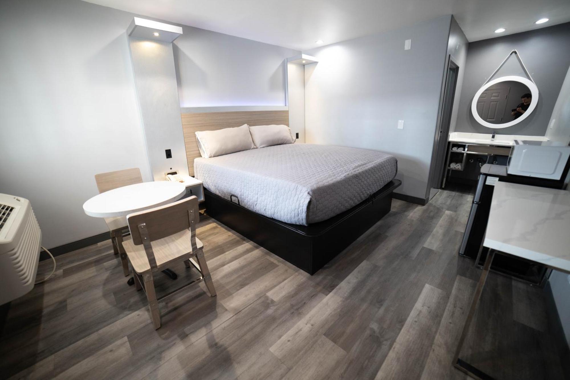 Palms Motel Пико-Ривера Экстерьер фото