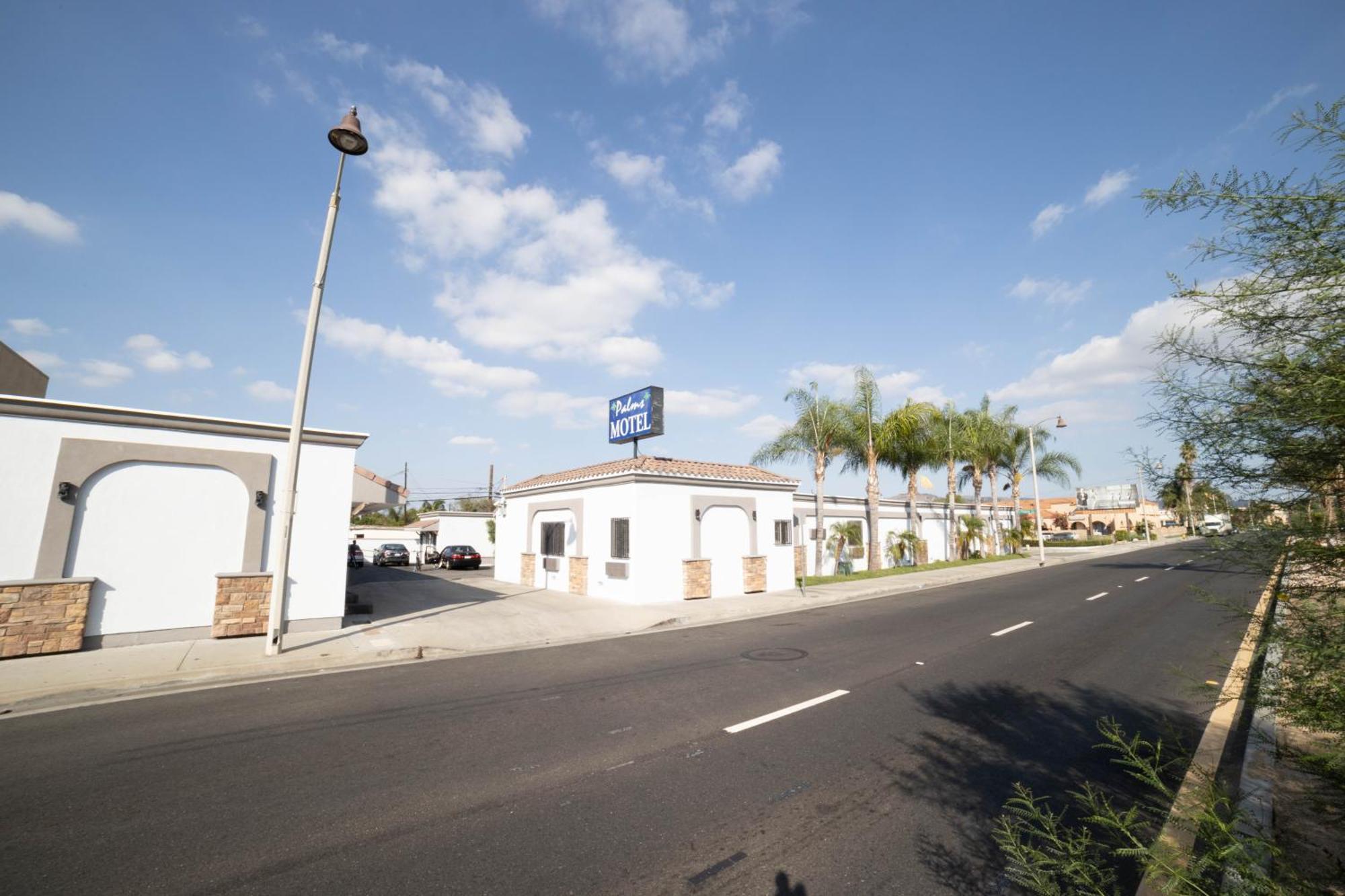 Palms Motel Пико-Ривера Экстерьер фото